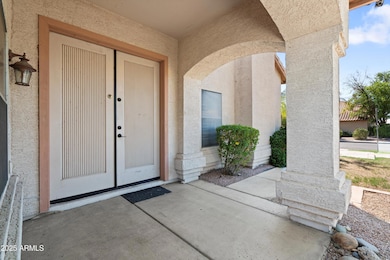 07-Entry Walkway