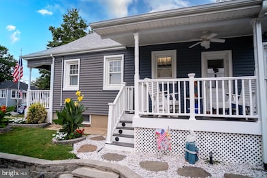 1242 Vogt Ave, Halethorpe, MD 21227 - photo 3