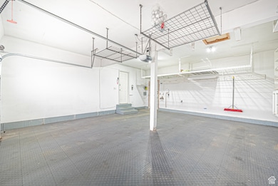 10329 S Edgecliff Dr, Sandy, UT 84092 - photo 7