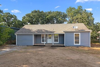 47 W Parnell St, Denison, TX 75020 - photo 2
