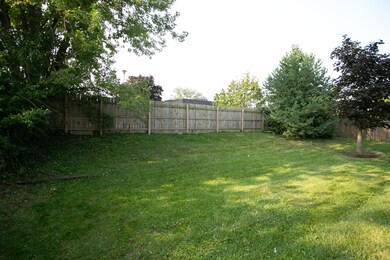 3541 School Dr, Country Club Hills, IL 60478 - photo 5