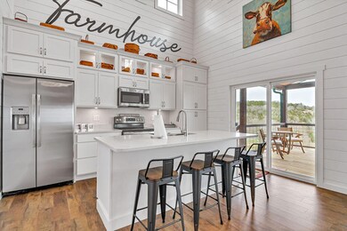 Open Kitchen