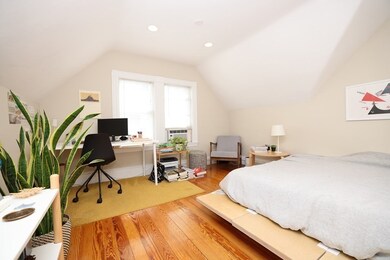 28 Walden St unit 3, Cambridge, MA 02140 - photo 5