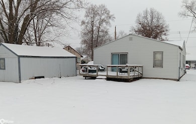 1510 Swanson Ave, Ottumwa, IA 52501 - photo 7