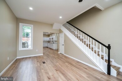 443 Buttonwood St, Reading, PA 19601 - photo 7