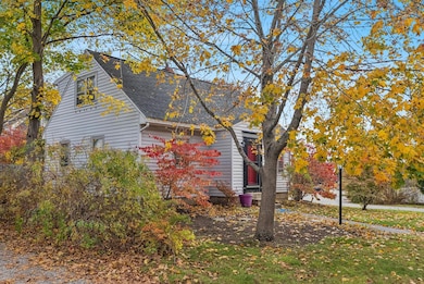 9 Parsons St, Kennebunk, ME 04043 - photo 4