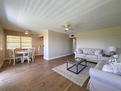 620 Horizons W unit 201, Boynton Beach, FL 33435 - photo 2