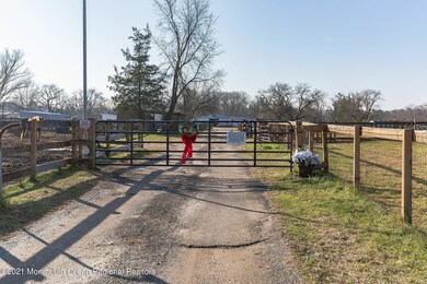 204 Easy St, Howell, NJ 07731 - photo 4