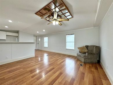 31816 Waller Tomball Rd unit 24, Waller, TX 77484 - photo 7