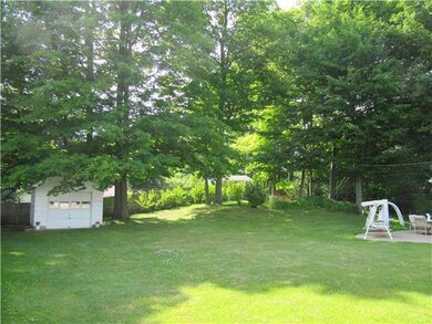 Yard/Garden. Legal shed provides useful storage in