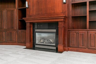 4900 Deer View Rd, Cedar Rapids, IA 52411 - photo 3