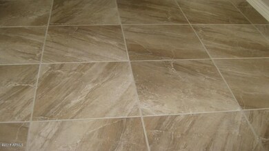 3748 E ELLIS NEW HOME NEW TILE!