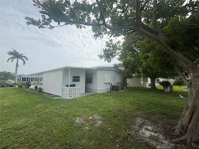 808 53rd Ave E unit 203, Bradenton, FL 34203 - photo 3