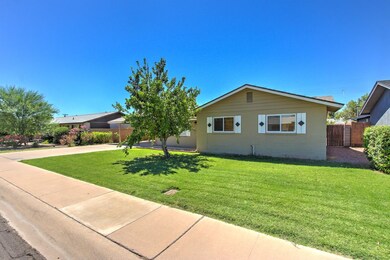6719 E Sheridan St-5