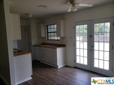 708 Debora St, Troy, TX 76579 - photo 5