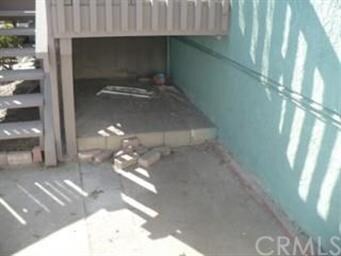 9216 1/2 Palm St unit 7, Bellflower, CA 90706 - photo 4