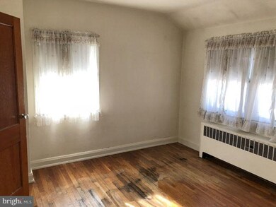 3932 Colchester Rd, Baltimore, MD 21229 - photo 7