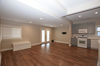 412 Lincoln Ave unit B, Fox River Grove, IL 60021 - photo 6