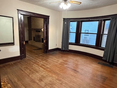 817 Mechanic St, Emporia, KS 66801 - photo 6