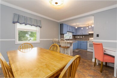 649 Evergreen St, Emmaus, PA 18049 - photo 7