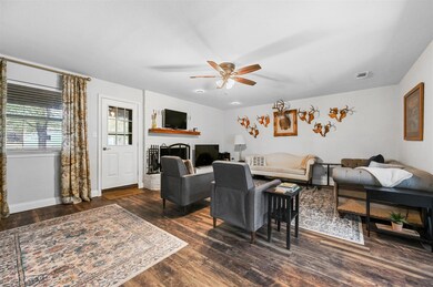 309 Valley View Dr, Azle, TX 76020 - photo 6