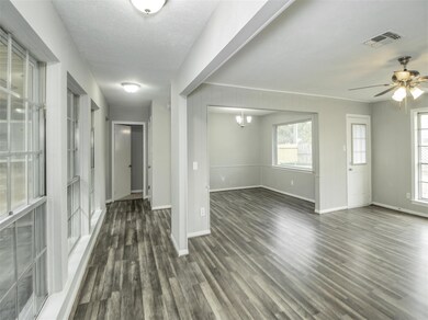 7730 Vernwood St, Houston, TX 77040 - photo 3