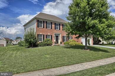 251 Barnwell Ln, Palmyra, PA 17078 - photo 2