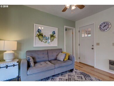 1015 S Chehalem St, Newberg, OR 97132 - photo 5