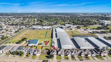 2438 Glenholly Park Dr, Sugar Land, TX 77498 - photo 3