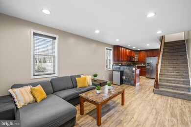 652 Queenstown Rd, Severn, MD 21144 - photo 5