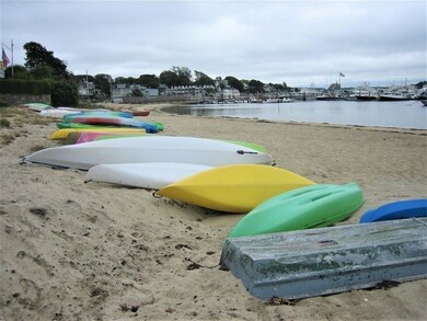 16 Hammond St, Wareham, MA 02532 - photo 7