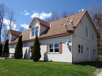 11 Mountain Commons Rd, Mendon, VT 05701 - photo 6