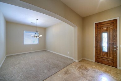 003_Dining - Foyer