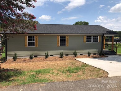 108 Gilliatt St, Shelby, NC 28150 - photo 2