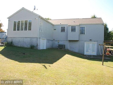 5174 Stone House Village Ct, Sykesville, MD 21784 - photo 3