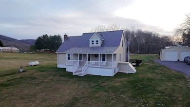 38400 Rafferty Rd, Chilhowie, VA 24319 - photo 2