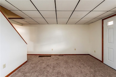 211 Twin Circles, Mount Pleasant, PA 15666 - photo 6