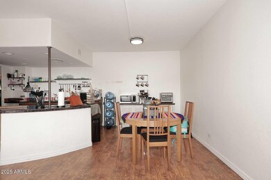 Executive Towers Condominiums unit 2A, Phoenix, AZ 85013 - photo 6