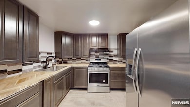 204 Philip Ave unit 2, Elmwood Park, NJ 07407 - photo 2