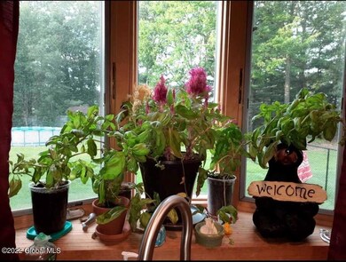 32 Gould Dr, Schenectady, NY 12302 - photo 5