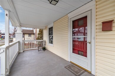 Entrance to property with a porch