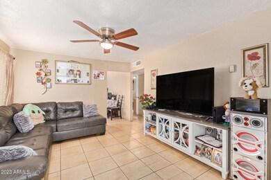 1926 N 26th Place, Phoenix, AZ 85008 - photo 4