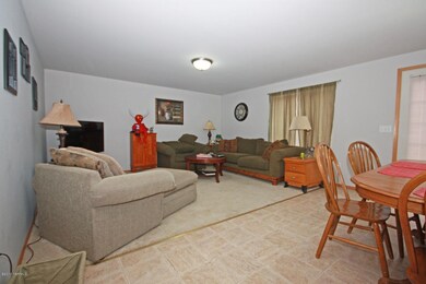 7 Family Room