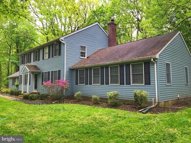 701 Saint Paul Ave, Reisterstown, MD 21136 - photo 2