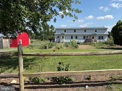 18 Silver Fern Place, Points, WV 25437 - photo 4