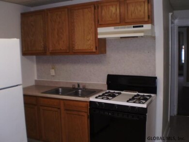 10 Hurlbut St unit 1, Albany, NY 12209 - photo 3