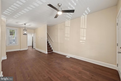 637 Kohn St, Norristown, PA 19401 - photo 4