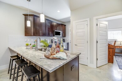 305 Highland Park-3