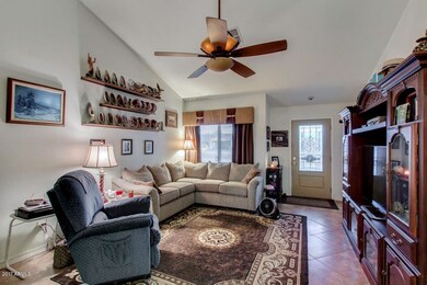 Living room-4