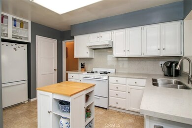 4818 Oliva Ave, Lakewood, CA 90712 - photo 6